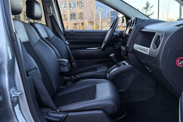 Used Jeep Compass 2014 Revised Version 2.4L Four-Wheel Drive Comfort Edition
