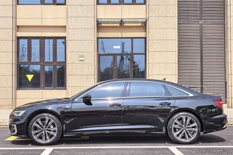 Used Audi A6L 2025 Revised 45 TFSI Prestige Dynamic Edition
