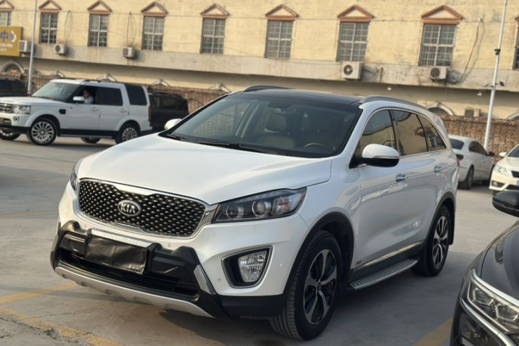Used Kia Sorento 2015 Sorento L 2.4L Gasoline 4WD Elite Edition 7 Seats China IV Standard