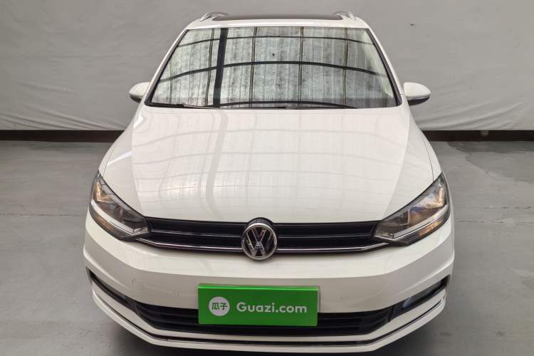 Used Volkswagen Touran 2018 Volkswagen Touran L 280TSI DSG Comfort Edition 7 Seats China VI Standard