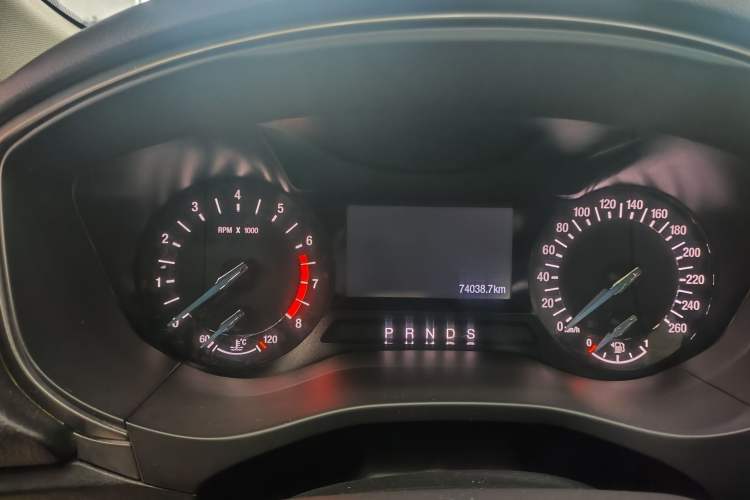 Used Ford Mondeo 2020 EcoBoost 180 Stylish Model Odometer Close Up