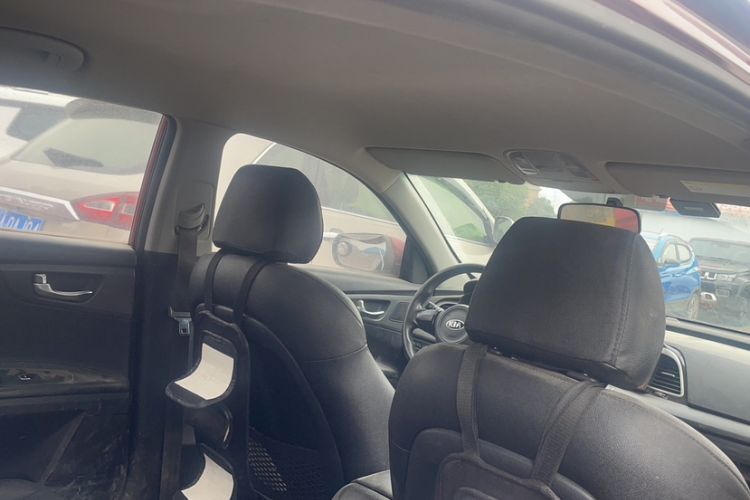 Used Kia Forte 2014 1.6L MT GL
