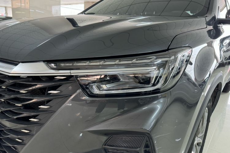 Used Roewe RX5 2023 PLUS 330TGI Automatic Trendsetting Smart Edition