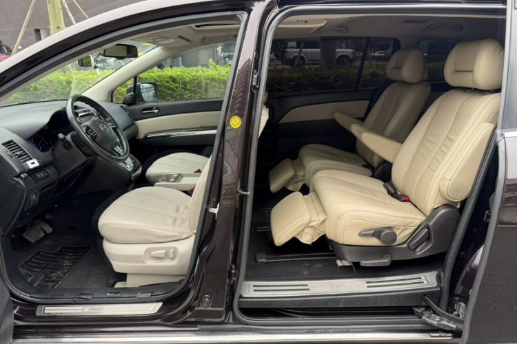 Used Mazda Mazda 8 2015 2.5L Flagship Edition