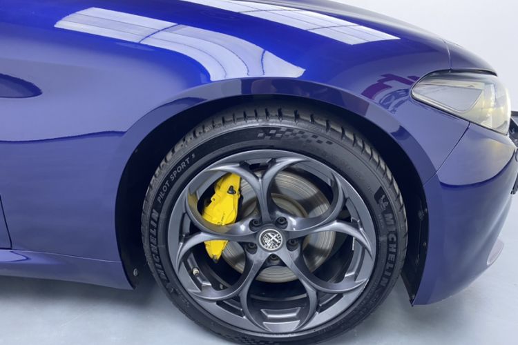 Used Alfa Romeo Giulia 2020 2.0T 280HP Luxury Edition
