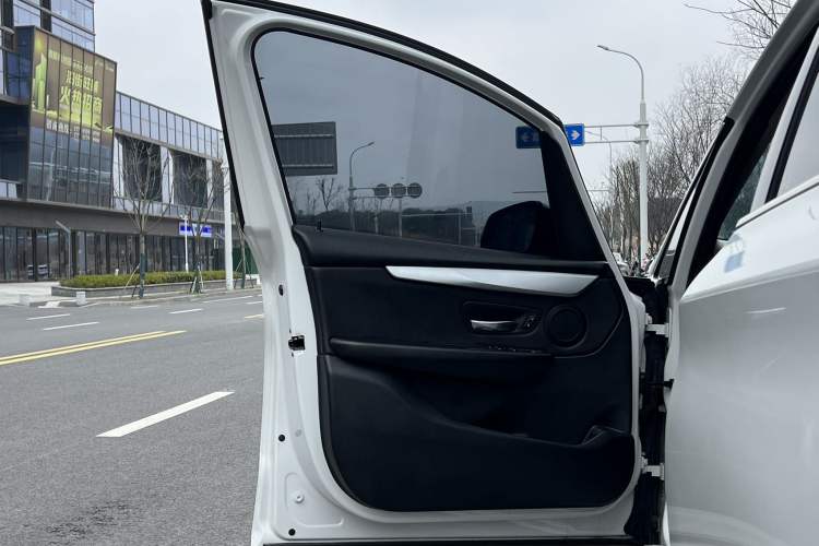 Used BMW 2 Series Gran Tourer 2018 220i Leading Model
