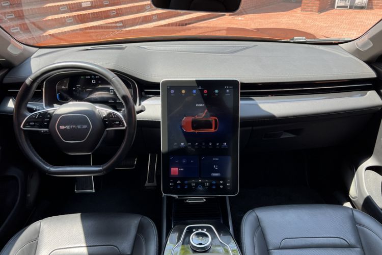 Used SERES SF5 2020 Four-Wheel Drive High-Performance Sports Edition
