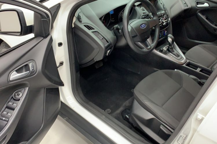 Used Ford Focus 2015 Hatchback 1.6L Automatic Comfort Model
