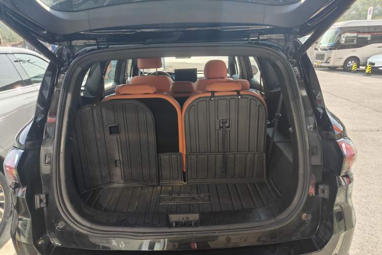 Used Geely Auto Haoyue L 2024 2.0T DCT Flagship Version