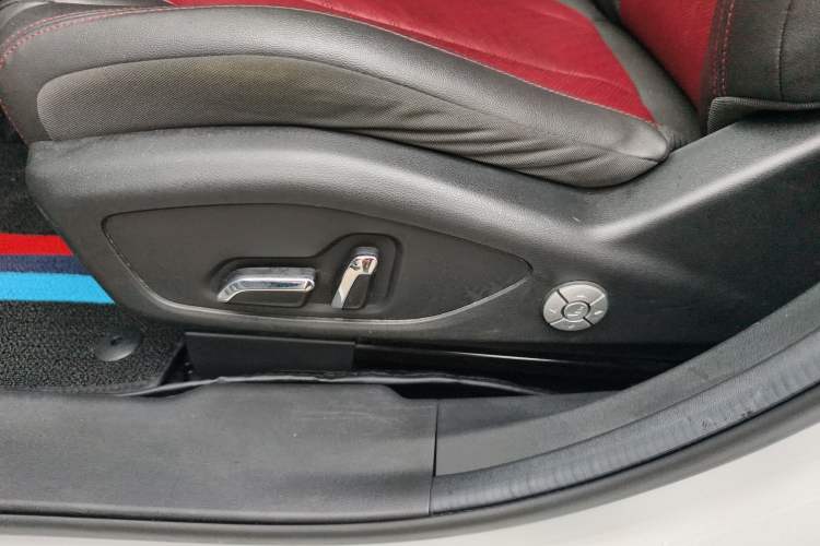 Used Dongfeng Aeolus AX7 2021 PRO 1.6T Automatic Glory Edition