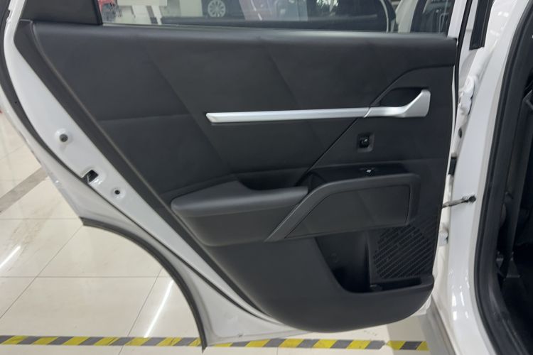 Used Hyundai ix35 2023 Musso 2.0L Deluxe Edition DLX Interior 6