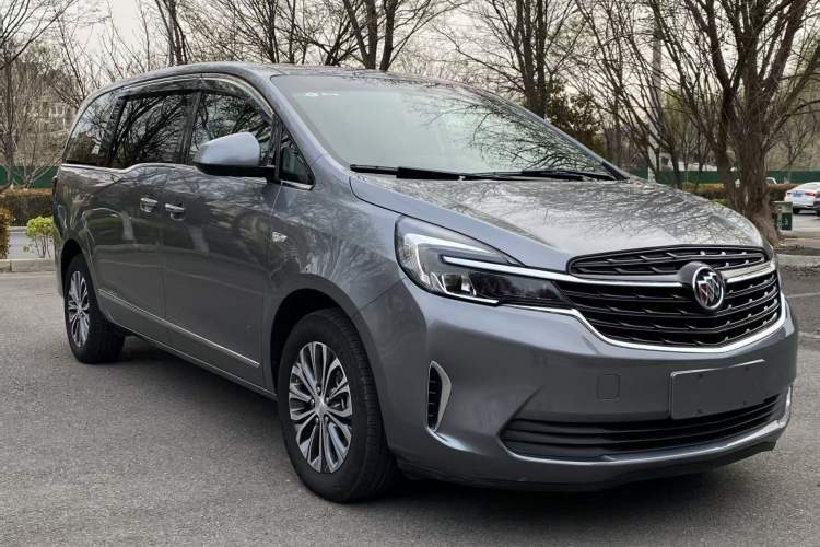 Used Buick GL8 2021 Land Cruiser Executive Class 652T Luxury Model