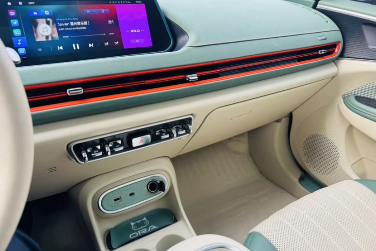 Used ORA Good Cat 2023 401 km Standard Range Premium Version Lithium Iron Phosphate