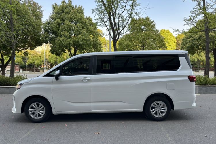 Used BAW Ruisheng Ace M7 2025 2.0L Manual Long Wheelbase Luxury Version 9 Seats Exterior 5