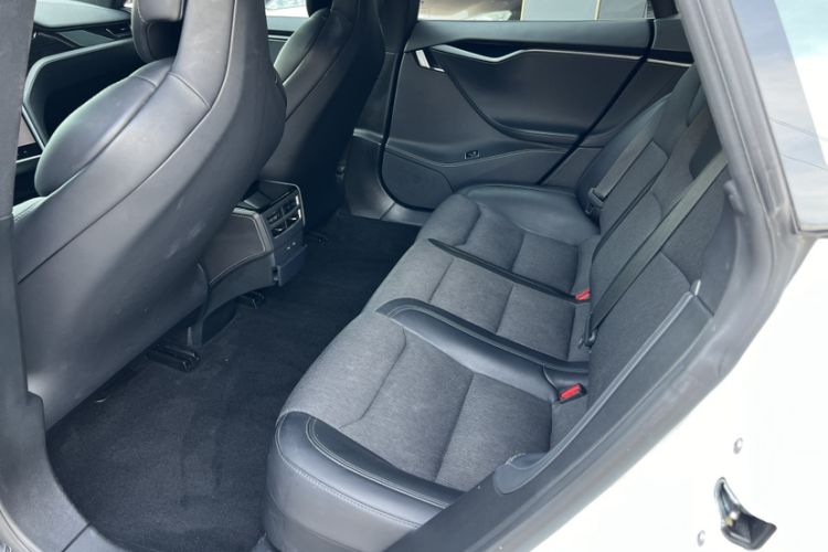 Used Tesla Model S 2017 S 75D Standard Range Edition
