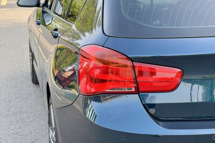 Used BMW 1 Series 2015 120i Sport Design Package
