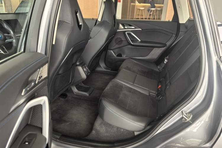 Used BMW iX1 2023 xDrive30L M Sport Package
