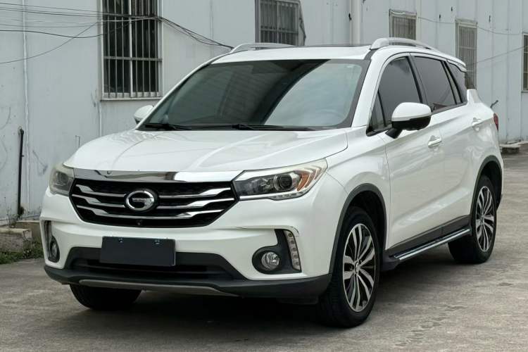 Used GAC Trumpchi GS4 2017 235T Automatic Two-Wheel Drive Luxury Smart Connectivity Version Exterior 4