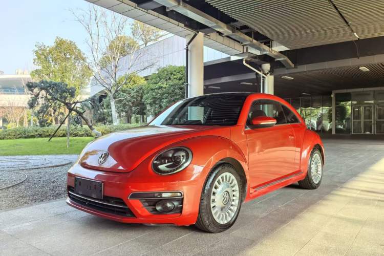 Used Volkswagen Beetle 2018 180TSI Joyful Orange Edition