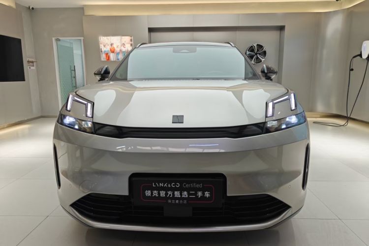 Used Lynk & Co 08 EM-P 2023 245km Ultra-Long Range Halo Exterior 1