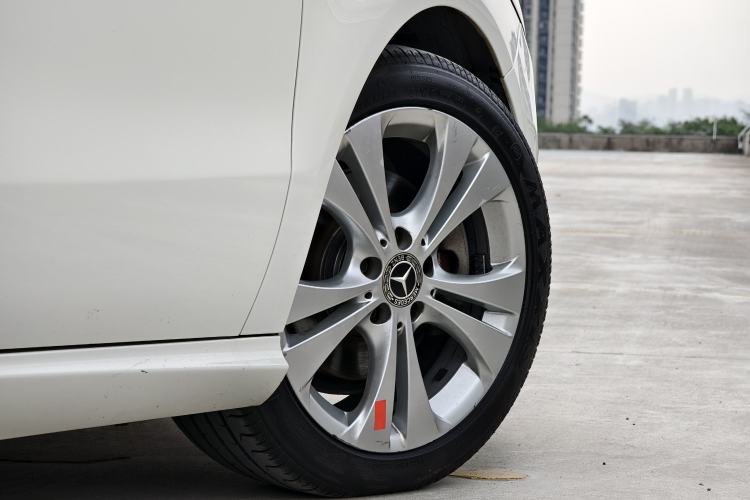 Used Mercedes-Benz B-Class 2018 B 200 Sport Edition Exterior 6