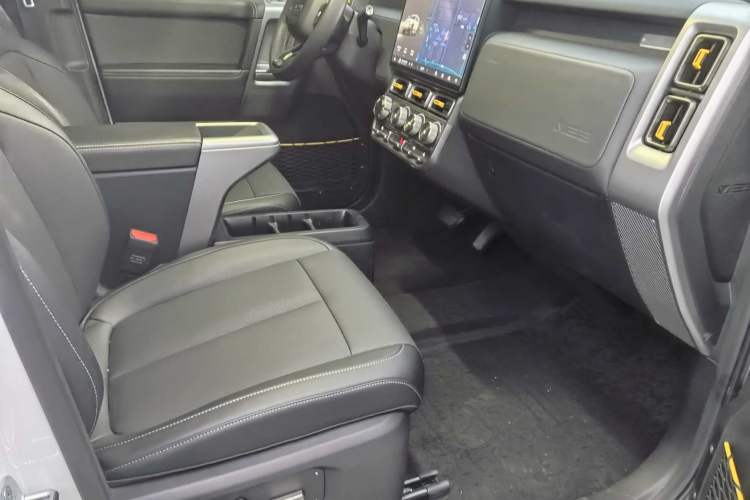 Used iCAR V23 2025 501 Four-Wheel Drive Advanced Version