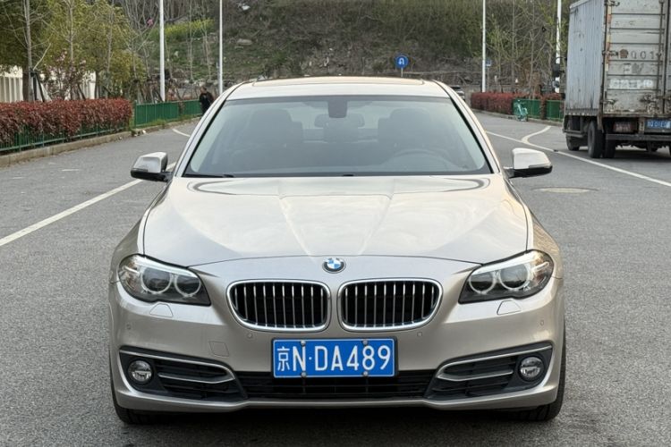 Used BMW 5 Series 2014 525Li Luxury Design Package