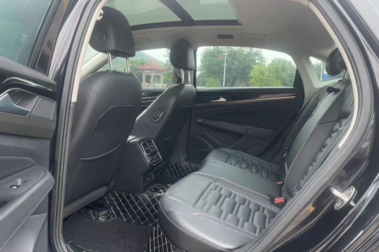 Used Volkswagen Passat 2020 330TSI Elite Edition China VI