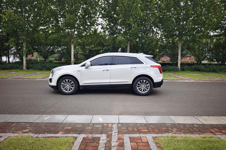 Used Cadillac XT5 2018 25T Luxury Model