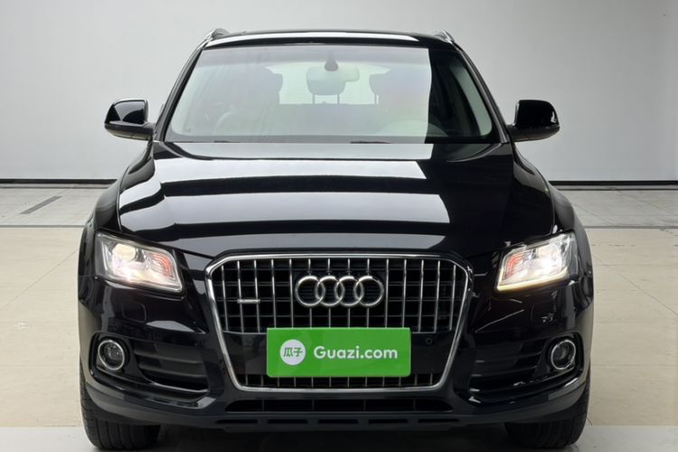 Used Audi Q5 2015 40 TFSI Comfort Model
