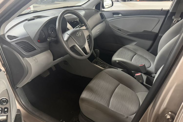 Used Hyundai Verna (older generation) 2014 1.4L Automatic Smart GLS