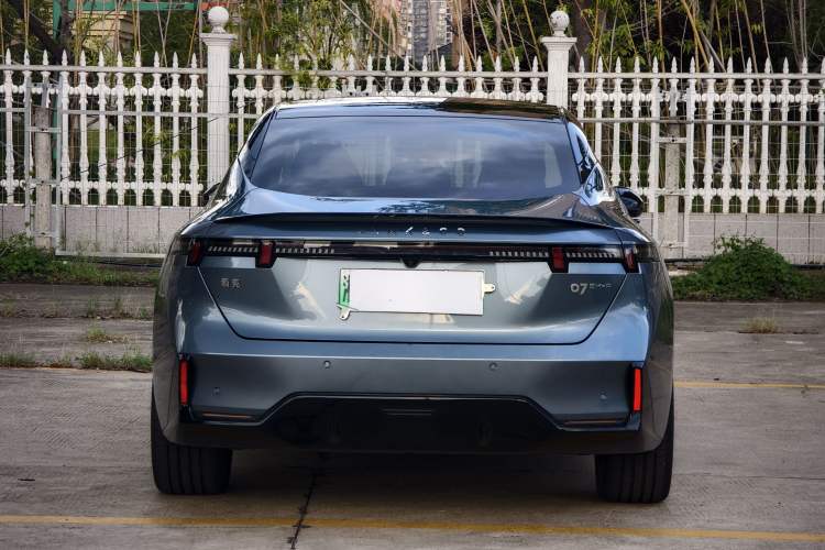 Used Lynk & Co 07 2024 EM-P 126 Long-Range Ultra