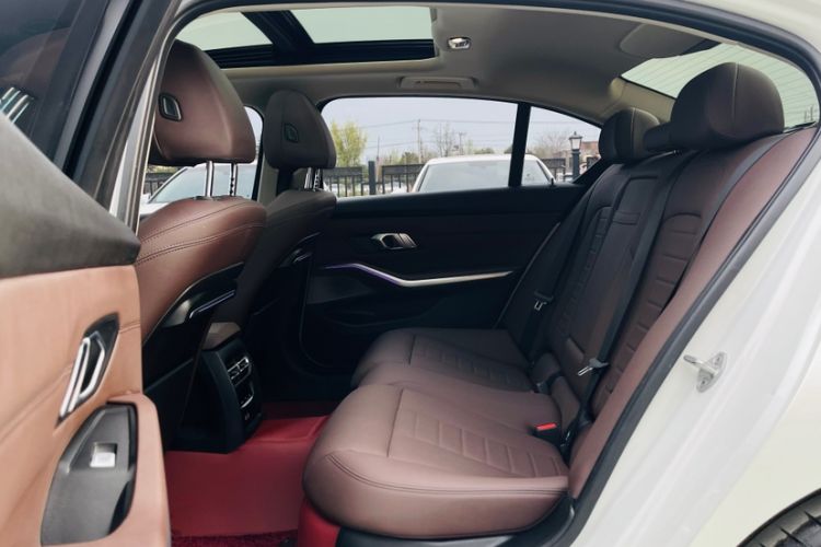 Used BMW 3 Series 2020 325Li First Edition Interior 7