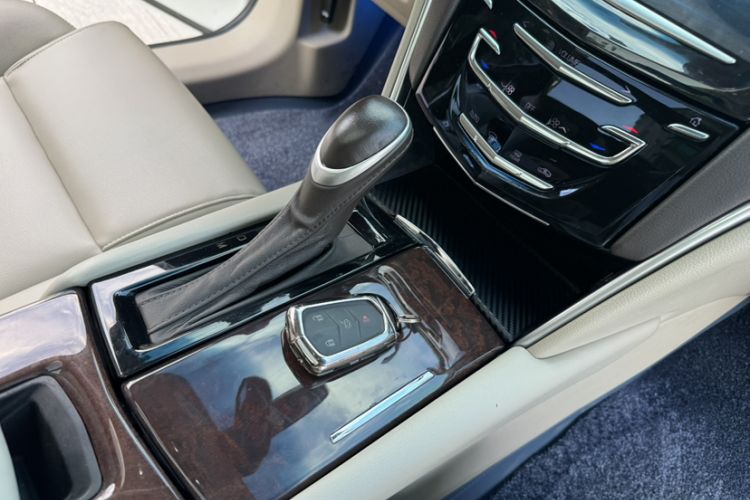 Used Cadillac XTS 2017 28T Tech Edition