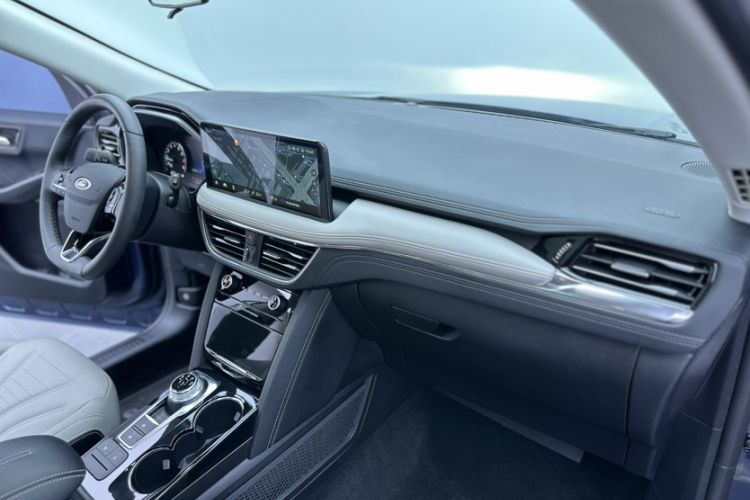 Used Ford Escape 2020 EcoBoost 245 Two-Wheel-Drive Titanium Edition