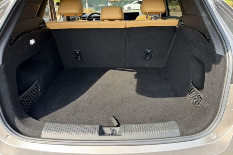 Used Roewe RX5 2023 1.5T Prestige Sliding-Screen Version Trunk