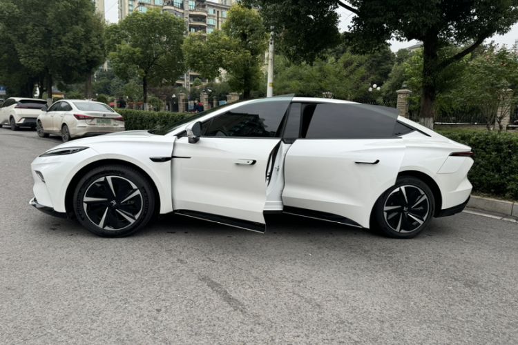 Used Rising F7 2023 Advanced Edition