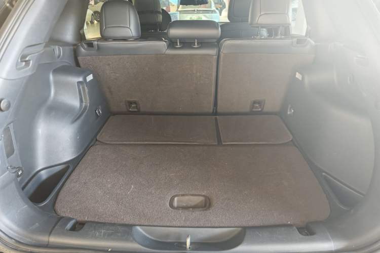 Used Jeep Cherokee 2020 2.0L Two-Wheel Drive Classic Sports Edition