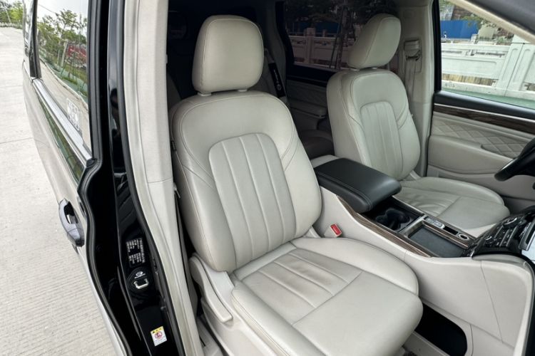 Used GAC Trumpchi M8 2018 320T Luxury Edition