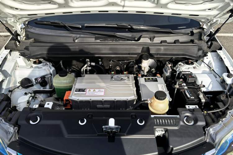 Used Soueast DX3 2018 EV Flagship Model Exterior 12