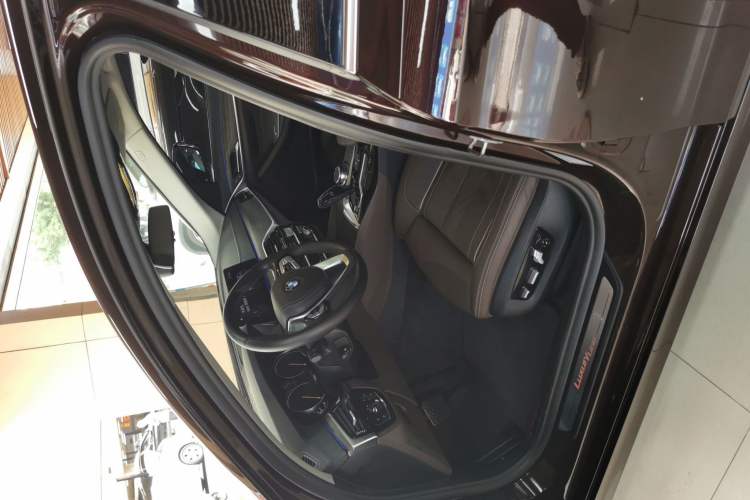 Used BMW 5 Series 2018 Revised Version 530Li Leading Edition Luxury Package Interior 1