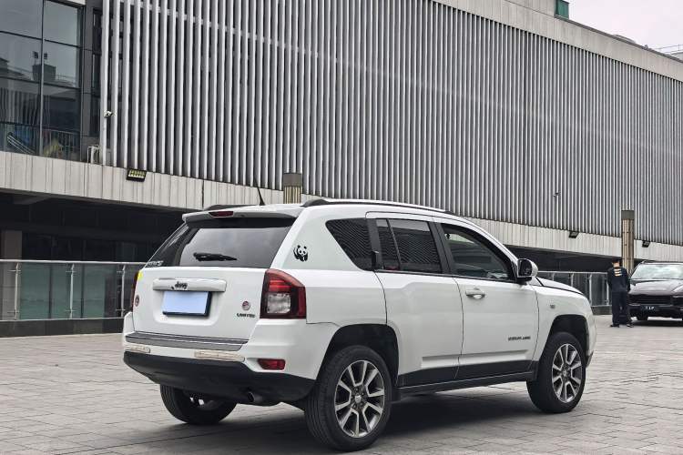 Used Jeep Compass 2014 Revised Version 2.4L Four-Wheel Drive Luxury Navigation Edition
