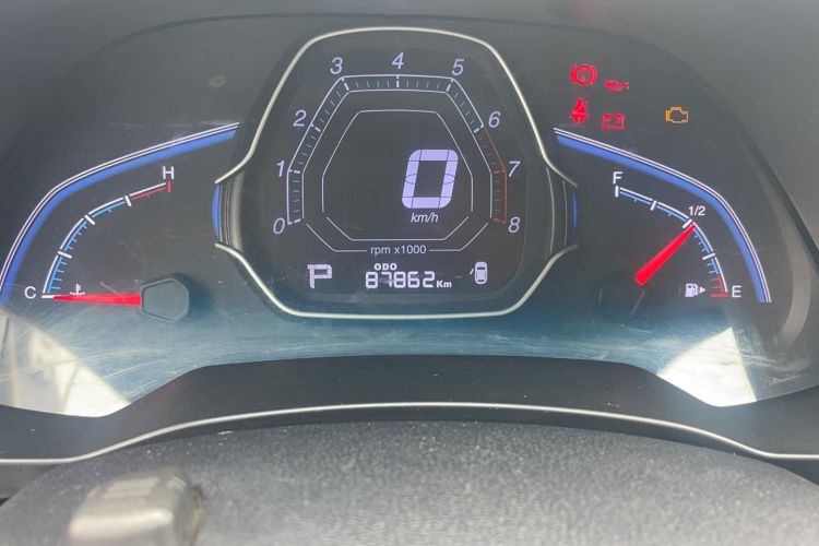 Used Luxgen S3 2016 1.6L CVT Deluxe Model with Sunroof