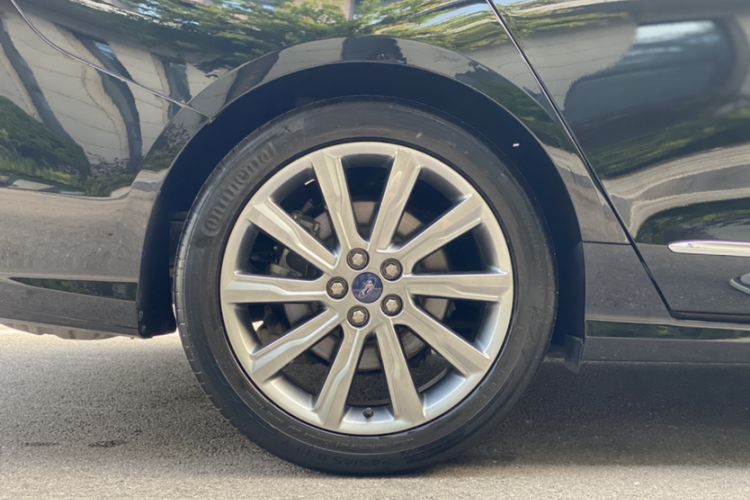 Used Ford Taurus 2019 EcoBoost 245 Premium Edition
