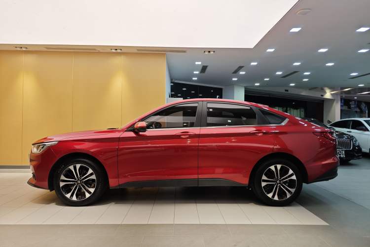 Used Baojun RC-6 2019 1.5T CVT 24-Hour Online Prestige Edition
