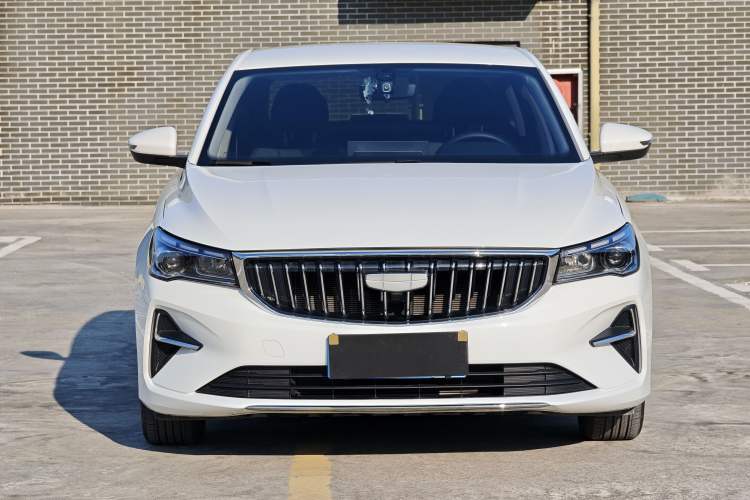 Used Geely Auto Emgrand 2025 4th Generation 1.5L CVT Longteng Edition
