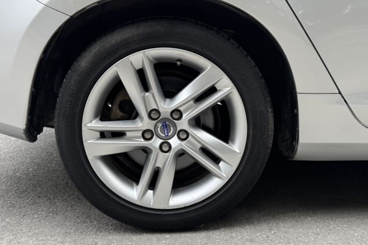 Used Volvo S60 2013 T5 Prestige Edition
