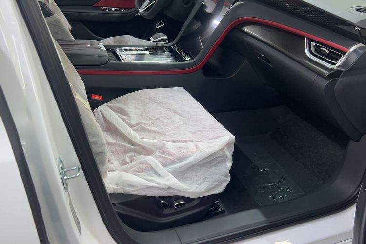 Used Hongqi H6 2025 2.0T ZhiMei Edition
