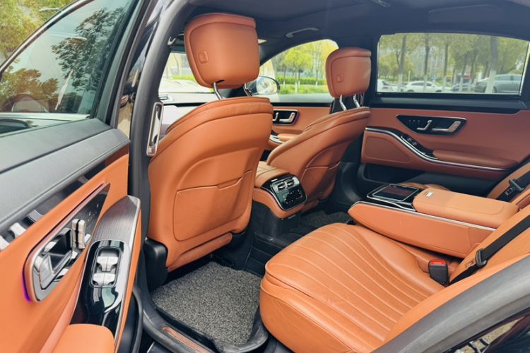 Used Mercedes-Benz S-Class 2022 S 400 L Business Model Interior 4