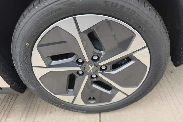 Used XPeng MONA M03 2025 620 Ultra-Long Range Plus
